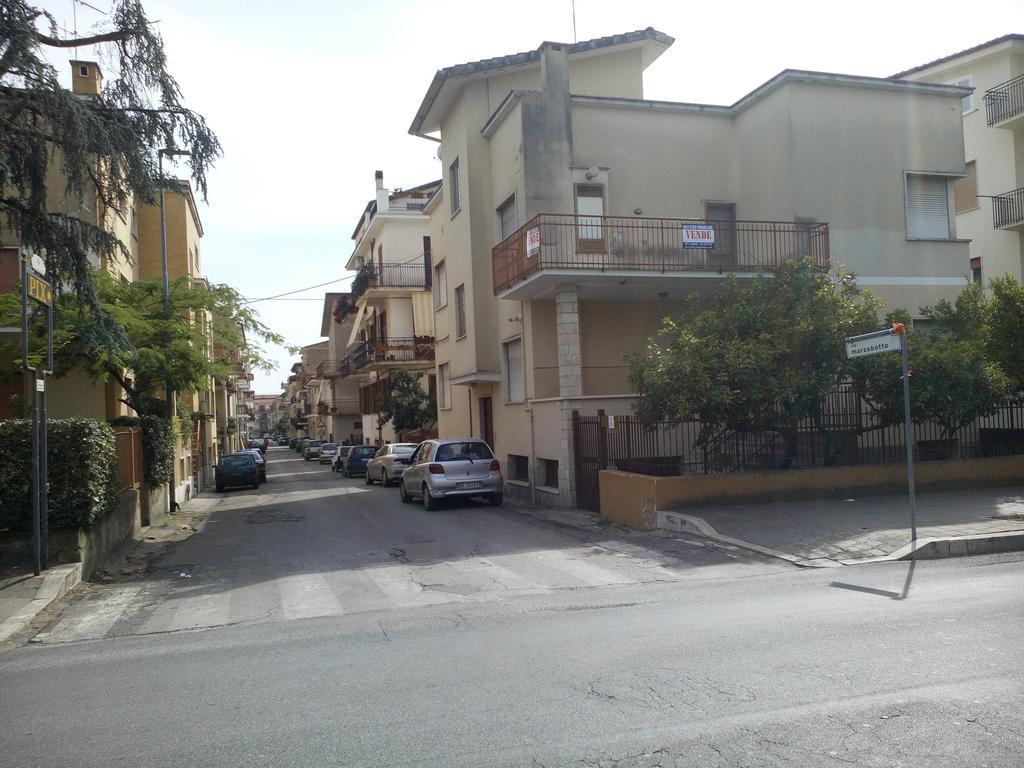B&B A Casa Di Nonna Fondi Exterior photo