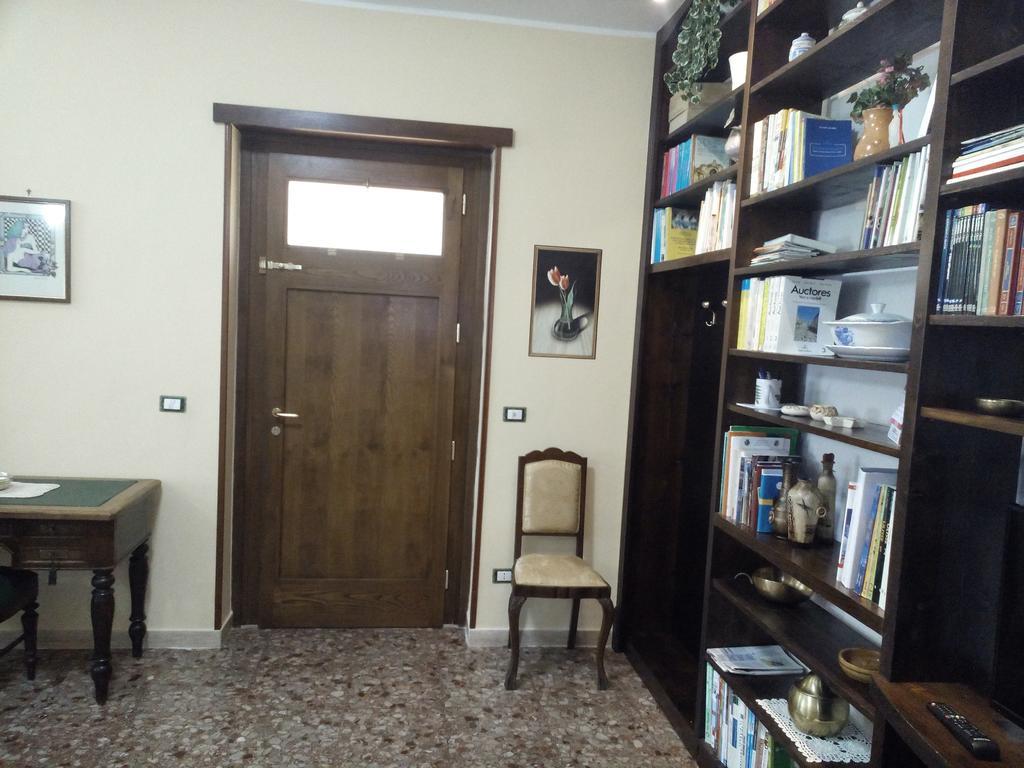 B&B A Casa Di Nonna Fondi Exterior photo